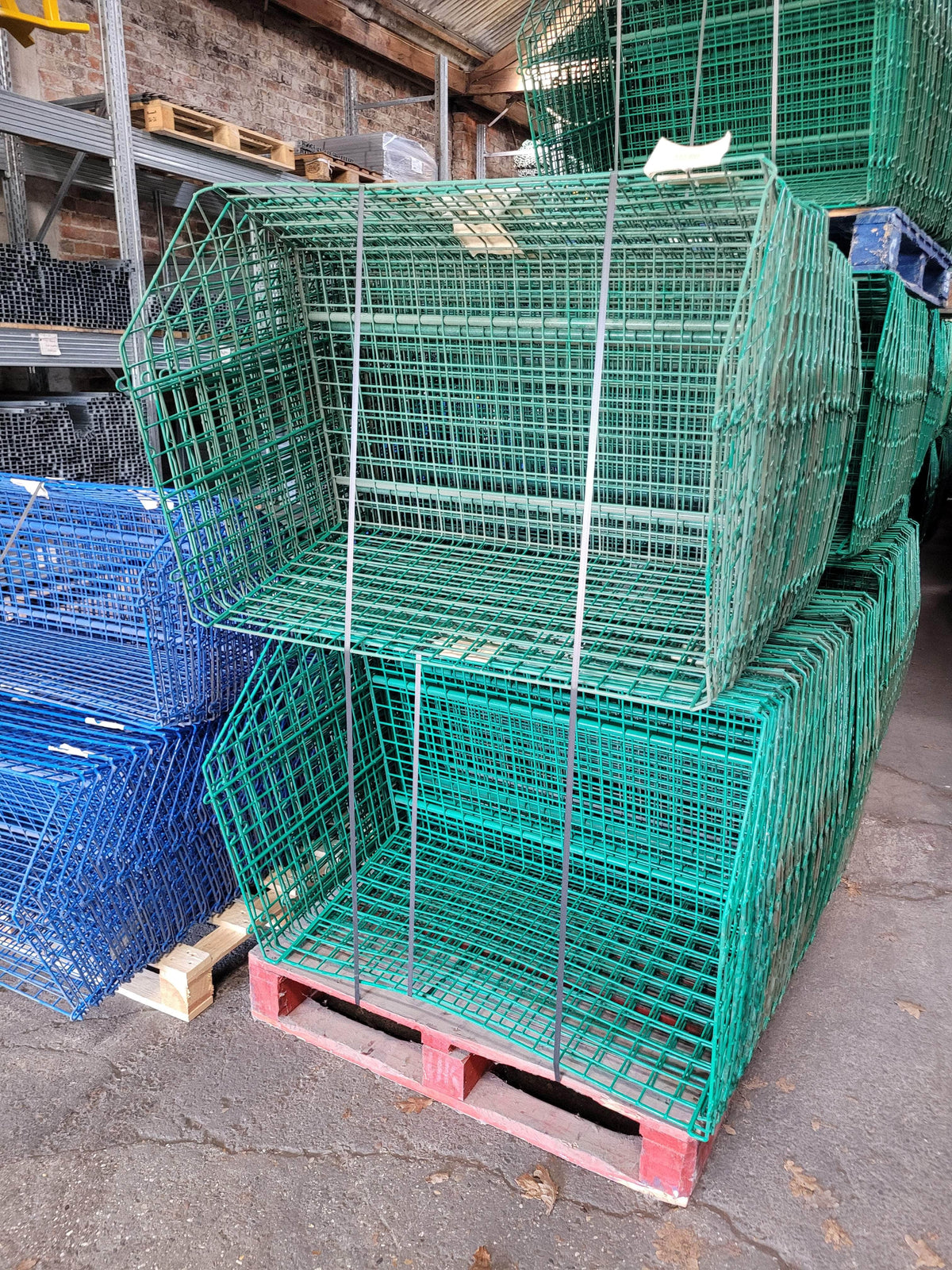 CLEARANCE: Used Wire Storage C2DS Filplastic Baskets with dividers (Bundle of 12 & 24 dividers) ), Green C2DS USED CLEARANCE, Filstorage
