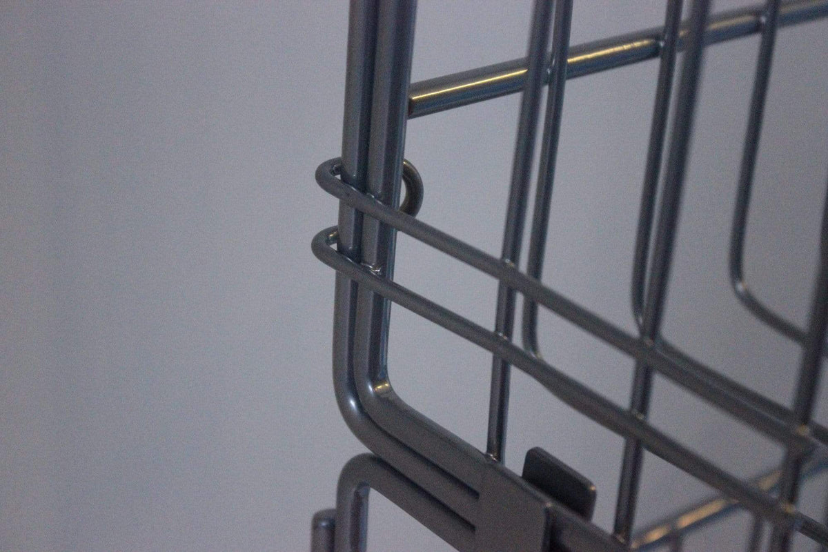 Set of 4 Large Wire Storage Stacking Display Baskets & 8 Dividers, 900mm White Basket Stack Kit, Filstorage