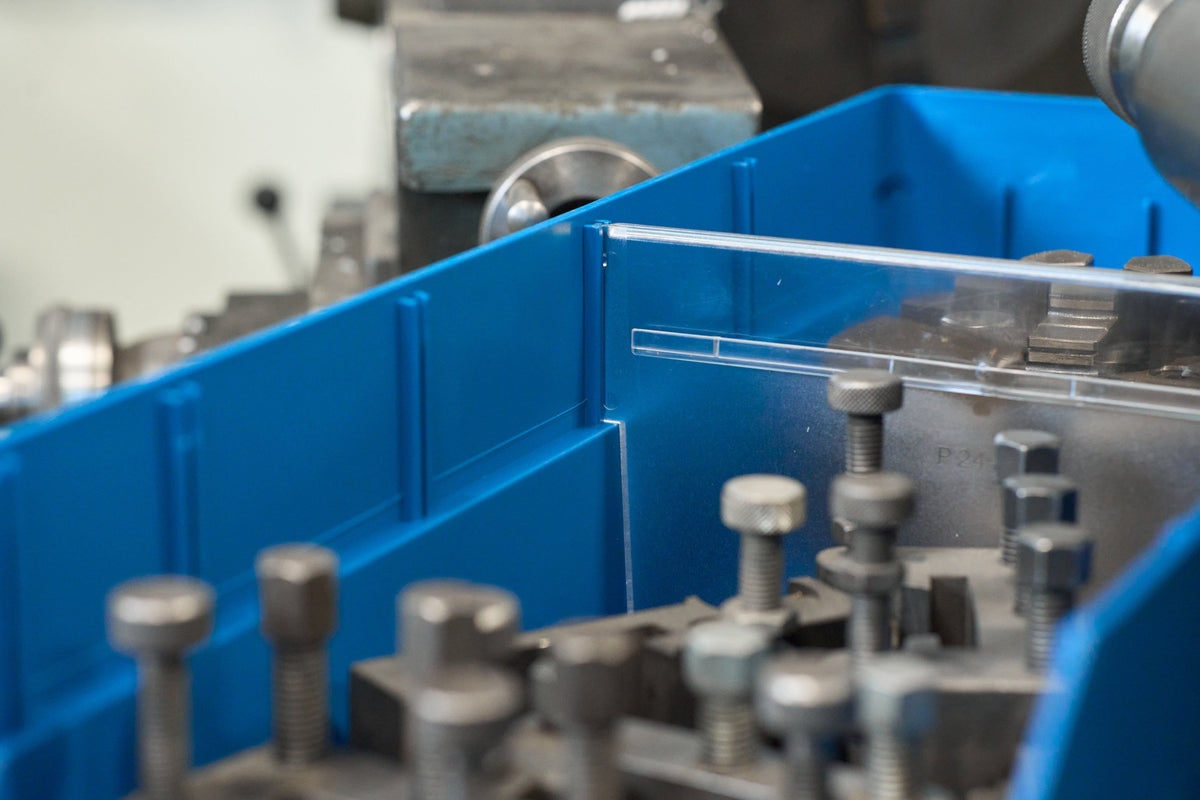 Stemo Open Front Plastic Parts Shelf Bins 300mm Long Range, 90mm / 1 Bin, Filstorage